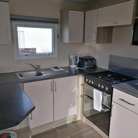 The Sandcastle - Family Holiday Home Near The Beach Camber Екстер'єр фото
